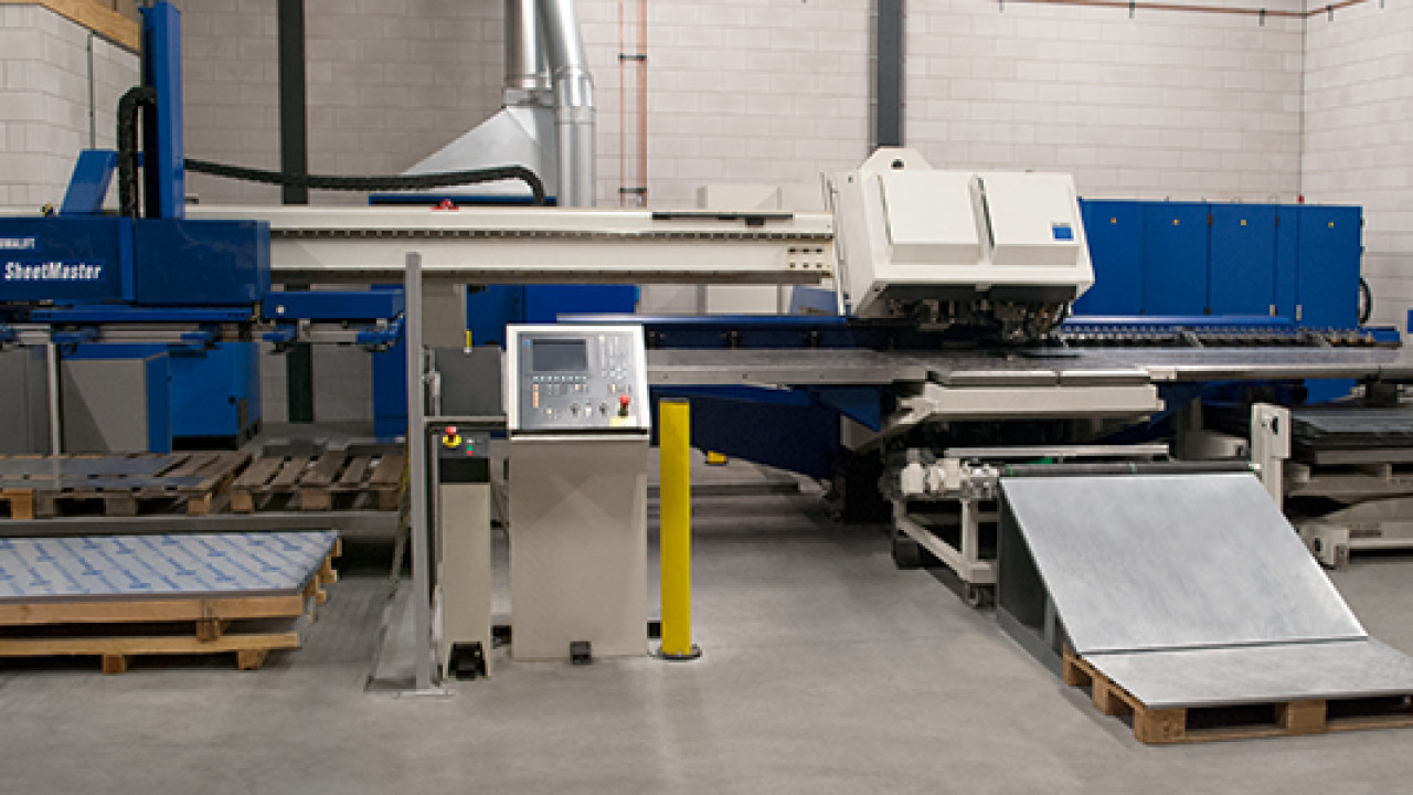 Hurkmans Plaatwerk B.V. BEEK EN DONK afbeelding 6